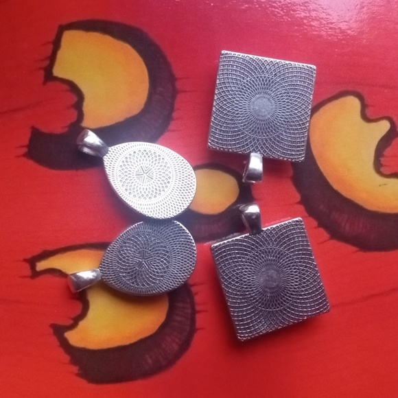 🎁Customized! For YOU Handmade Map Necklace/Keychain - Picture 5 of 6